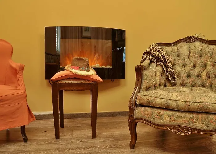 Lemonia Luxury