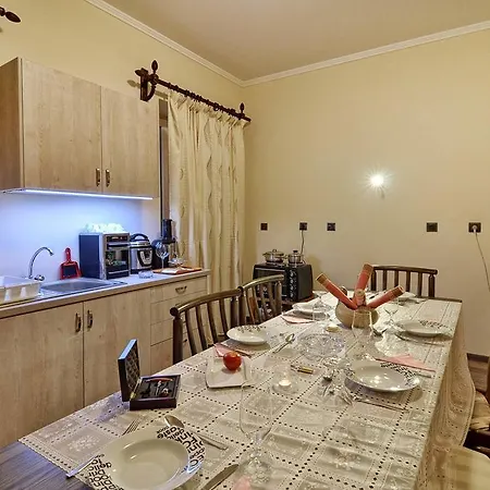 Lemonia Luxury Corfu (city)